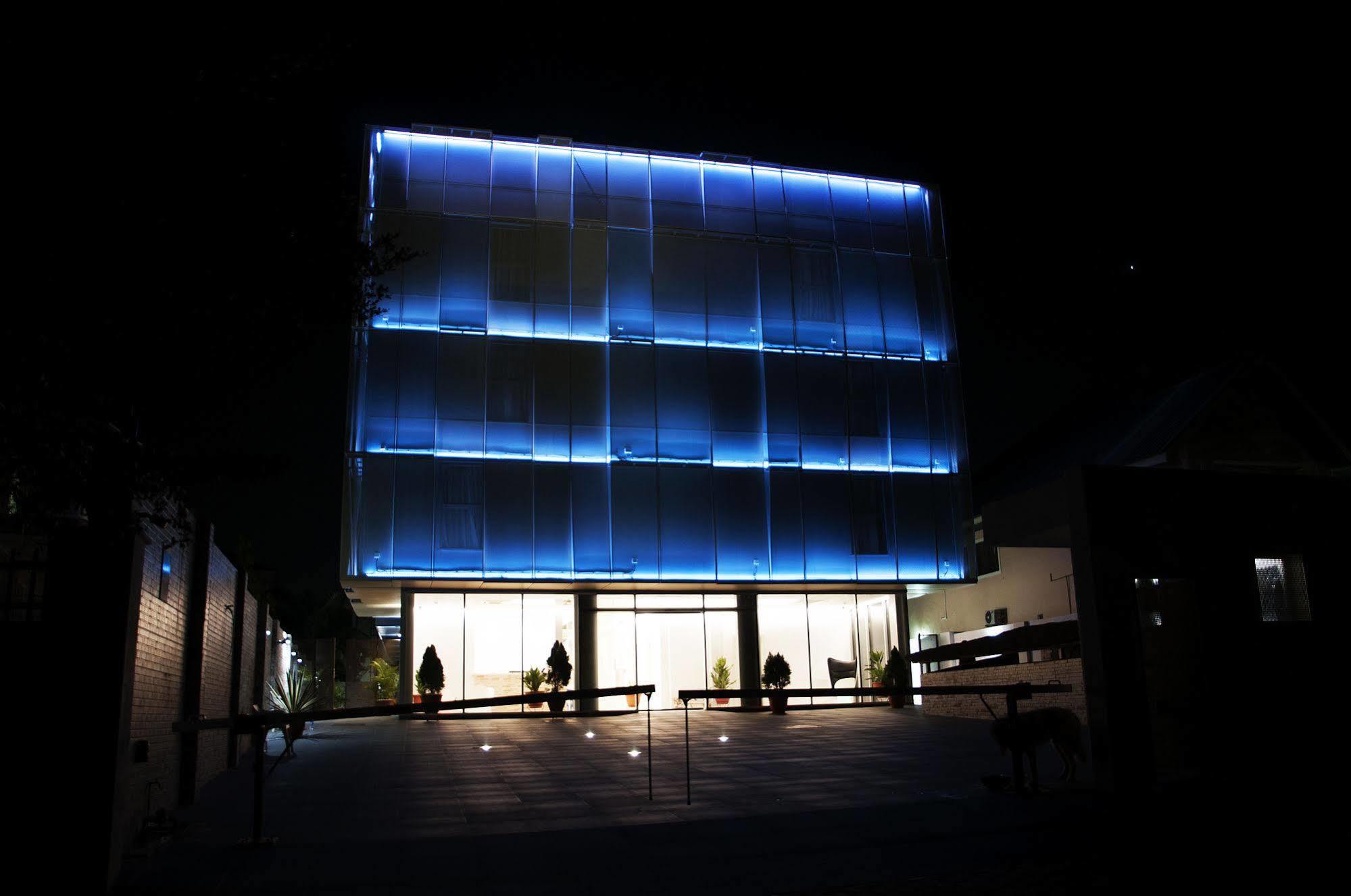 Sv Chrome Abuja Exterior foto